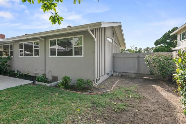 661 Balboa Avenue, Coronado CA: https://media.crmls.org/mediaz/c4182e47-60b3-4834-80d0-2ac3370749cb.jpg