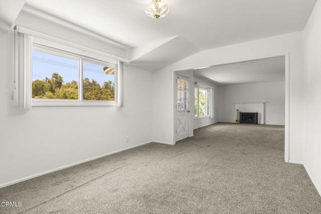 4226 Hitch Boulevard, Moorpark CA: https://media.crmls.org/mediaz/c418d5f2-3c49-49d8-8d4b-f2d1bc799c3b.jpg