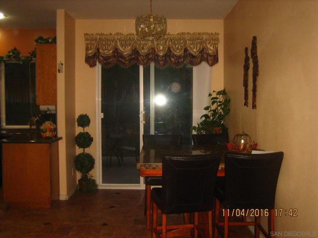 11342 Village ridge Rd, San Diego CA: https://media.crmls.org/mediaz/c418d646-d5c9-4acf-8787-b291e0fe2010.jpg