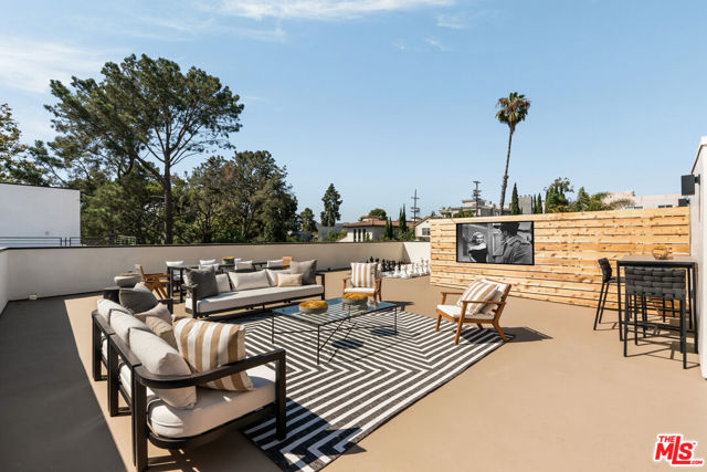 Drew Fenton | 1185 Mcclellan Drive Los Angeles CA | MLS: 7420887