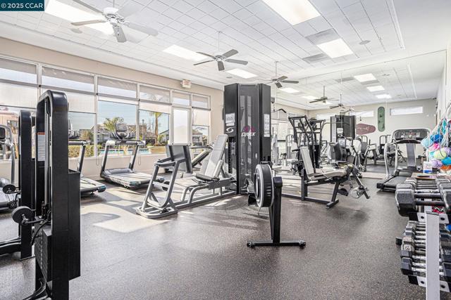 2030 Kent Dr, Brentwood CA: https://media.crmls.org/mediaz/c41914a3-0b56-4c7f-99aa-80a1715ad990.jpg