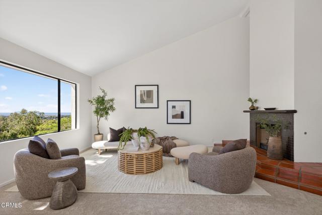 Detail Gallery Image 3 of 36 For 6110 Cobblestone Dr, Ventura,  CA 93003 - 4 Beds | 2/1 Baths