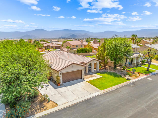 80619 Stortford Avenue, Indio CA: https://media.crmls.org/mediaz/c41b7e4c-2f4e-4487-acde-d0b6d14dcde6.jpg