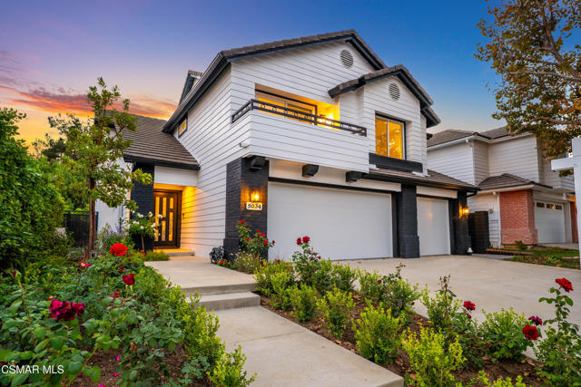 Image 3 of 58 For 5034 Evanwood Avenue
