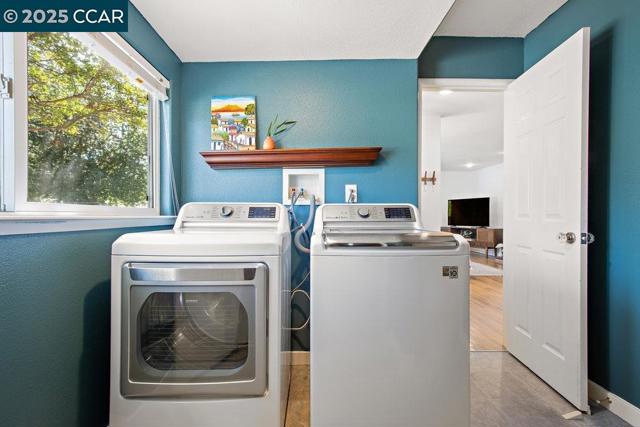 66 Del Hambre Cir, Walnut Creek CA: https://media.crmls.org/mediaz/c41d8c22-f043-4e2c-937a-f7daa661b87c.jpg