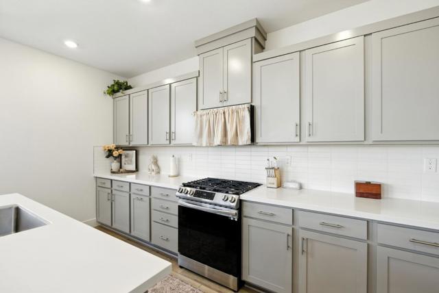 1900 Lotus Court, Hollister CA: https://media.crmls.org/mediaz/c41e27de-0765-4476-bf34-0cd1f3ce811e.jpg