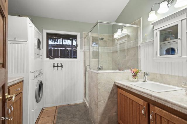 308 Topa Topa Drive, Ojai CA: https://media.crmls.org/mediaz/c41e46cf-46f0-4238-b8e0-974cf3166bc0.jpg