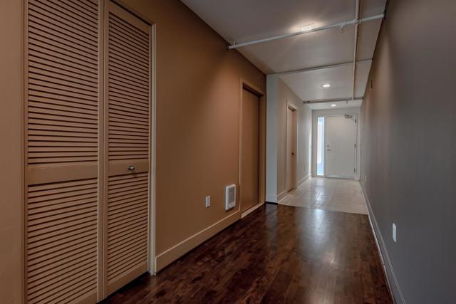 311 Oak Street, Oakland CA: https://media.crmls.org/mediaz/c41e5013-3626-461a-a4eb-e53e6ab718f7.jpg
