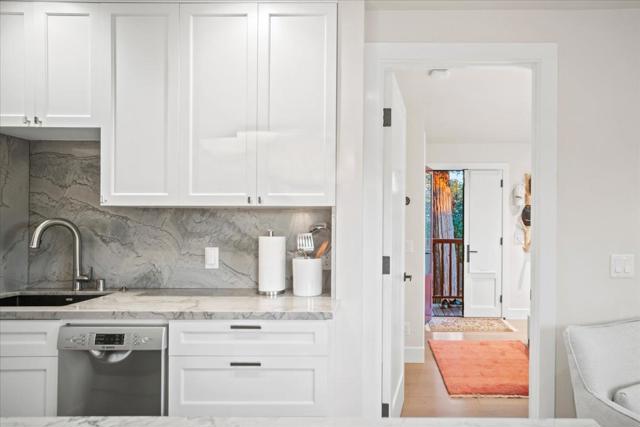 0 San Carlos 2 NW of Santa Lucia, Carmel CA: https://media.crmls.org/mediaz/c41ef813-d19f-452a-968e-6a7abfa3be01.jpg