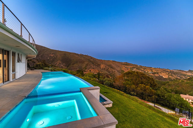 Drew Fenton | 28405 Via Acero Street Malibu CA | MLS: 7236869