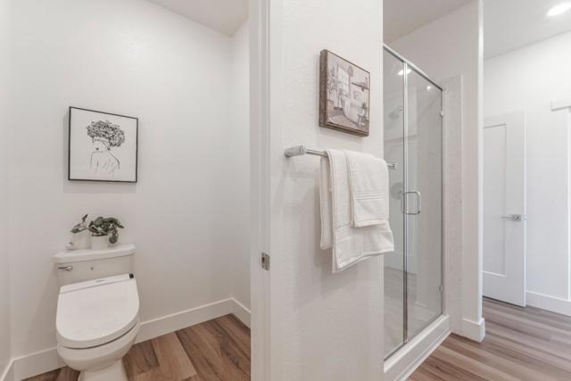 Image 30 of 34 For 975 41st Street 135