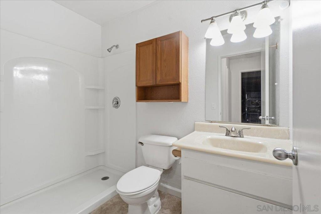 8737 Jade Coast Dr - photo 14