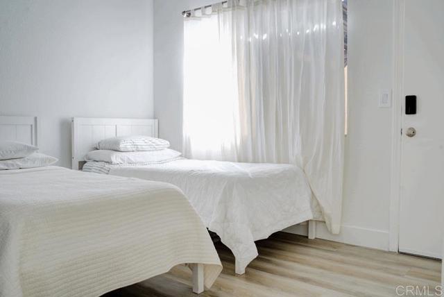 Detail Gallery Image 10 of 23 For 2041 E Grand Ave #3,  Escondido,  CA 92027 - 2 Beds | 1 Baths