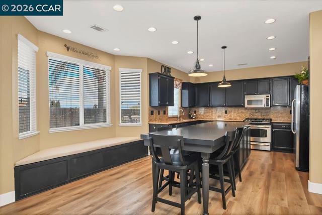 Image 5 of 42 For 361 Clove Way