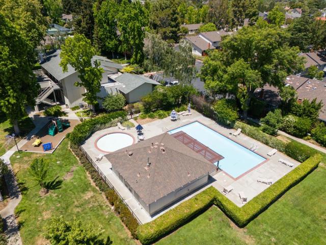 10892 Northfield Square, Cupertino CA: https://media.crmls.org/mediaz/c4200503-5114-472b-81a4-06372c97a26d.jpg