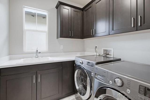 Image 39 of 48 For 6682 Elegante Way