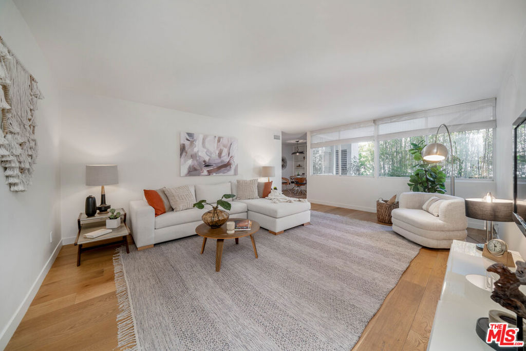 131 N Gale Drive #1C