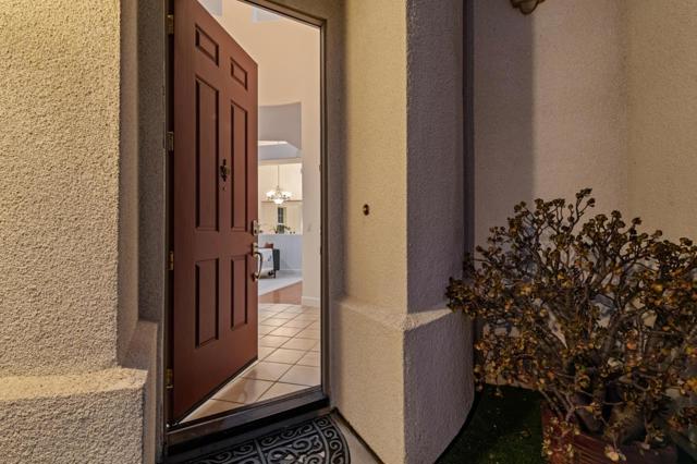 4986 Grayhawk Court, Dublin CA: https://media.crmls.org/mediaz/c4224ad3-47bb-4a38-92b8-816ac87346a4.jpg