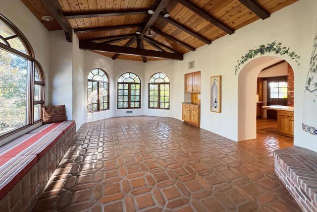 Detail Gallery Image 20 of 63 For 5443 Calzada Del Bosque, Rancho Santa Fe,  CA 92067 - 4 Beds | 3/1 Baths