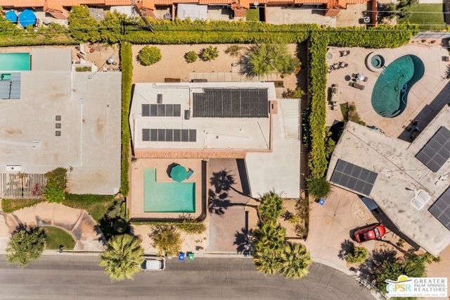 73940 Mountain View Avenue, Palm Desert CA: https://media.crmls.org/mediaz/c4229387-18f1-4fc0-aac3-e04a146fd3f0.jpg
