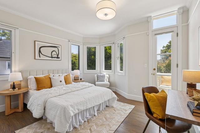 2404 Hillside Drive, Burlingame CA: https://media.crmls.org/mediaz/c422eaa3-f751-42b4-8ac6-bbef706a5bd2.jpg