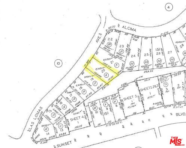 844 Las Lomas Avenue, Pacific Palisades CA: https://media.crmls.org/mediaz/c422ef92-a0dc-4b8e-8e07-65114e32b7b4.jpg