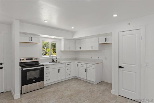 30118 Miller Rd., Valley Center CA: https://media.crmls.org/mediaz/c422f14b-bd75-4bf6-9c67-b42d5993ea53.jpg