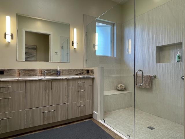 Image 19 of 22 For 325 Cole Ranch Rd.