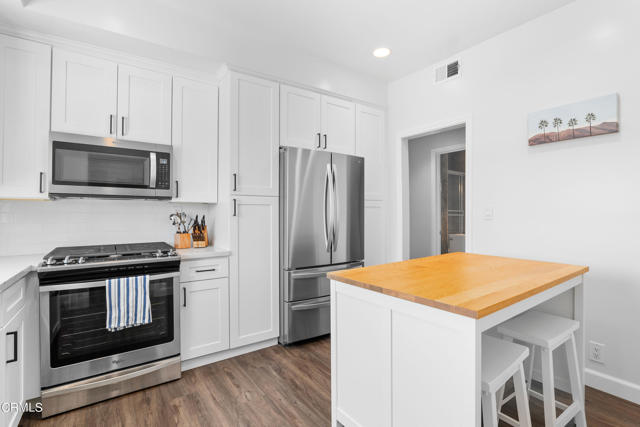Detail Gallery Image 11 of 30 For 227 S Madison Ave #206,  Pasadena,  CA 91101 - 2 Beds | 2 Baths
