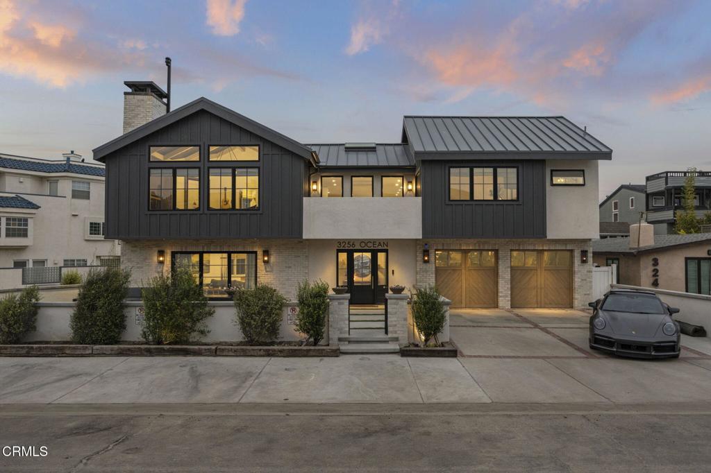 3256 Ocean Drive
