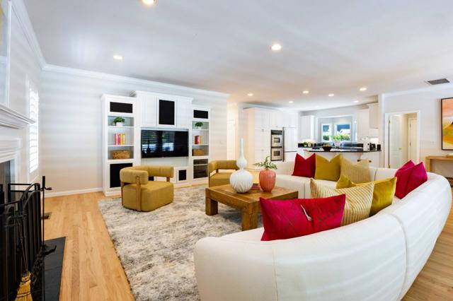 850 Arroyo Court, Palo Alto CA: https://media.crmls.org/mediaz/c4253815-3867-4842-b359-e72e993fb579.jpg