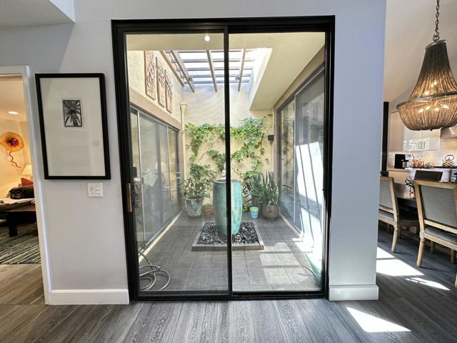 107 Tanglewood Trail, Palm Desert CA: https://media.crmls.org/mediaz/c4256ace-62b5-4e44-9e6a-449a50f02084.jpg