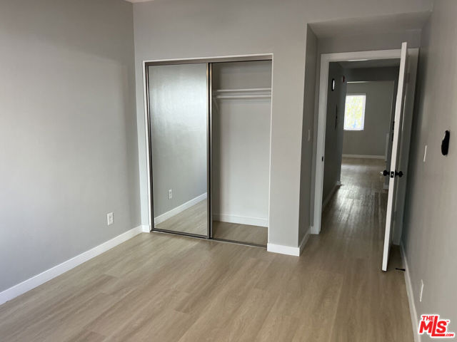 101 Catamaran (#3,4,5,6) Street, Marina del Rey CA: https://media.crmls.org/mediaz/c4258642-b9e6-487c-98f5-f3d50c13db78.jpg