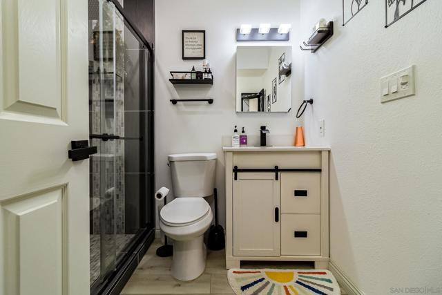4380 Temecula St, San Diego CA: https://media.crmls.org/mediaz/c4273a84-b539-43f4-a3e7-81df80974135.jpg