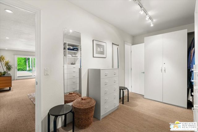 526 W Chino Canyon Road, Palm Springs, CA 92262