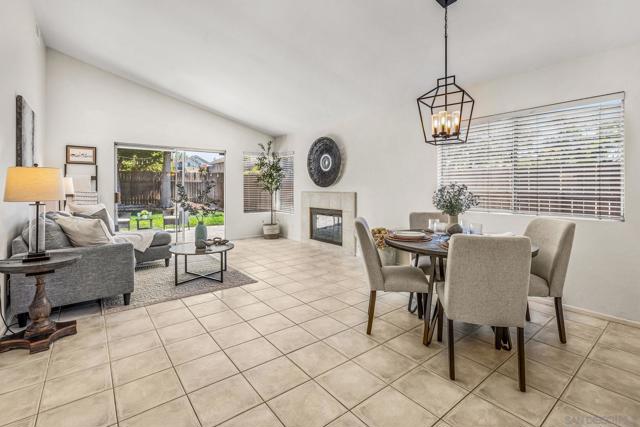 5341 Gooseberry Way, Oceanside CA: https://media.crmls.org/mediaz/c4275a95-6946-4ec0-8ad6-b7272a0b73b8.jpg
