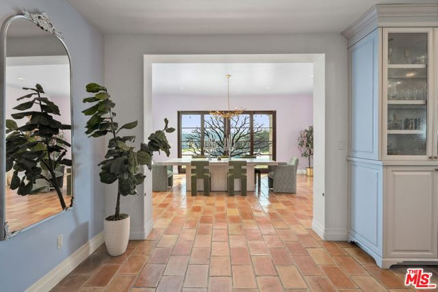 1650 Luse Tank Road, Topanga CA: https://media.crmls.org/mediaz/c42804a8-94a9-4f60-b80c-c287a3b8a299.jpg