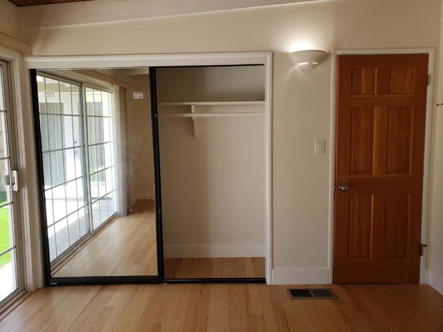 528 Moraga, Orinda CA: https://media.crmls.org/mediaz/c42885f6-39da-4c6f-b730-0ed8258d38a4.jpg