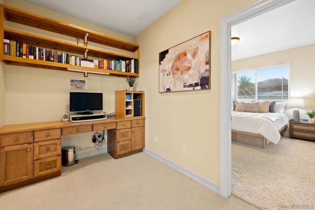Image 36 of 69 For 11766 Treadwell Dr