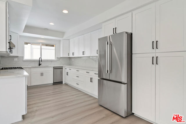 Drew Fenton | 18073 Sandy Cape Drive Pacific Palisades CA | MLS: 7432418