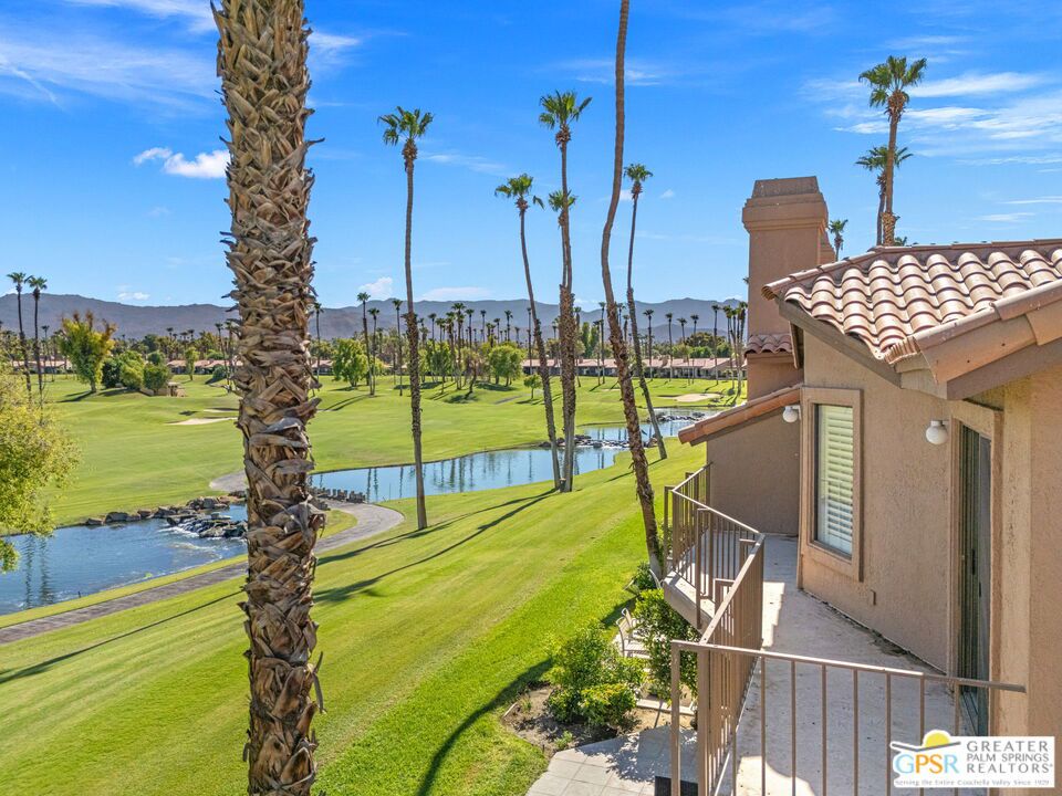 38049 Crocus Lane