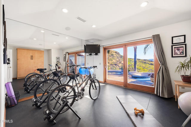 Detail Gallery Image 25 of 53 For 644 Camino De Celeste, Thousand Oaks,  CA 91360 - 4 Beds | 3/1 Baths