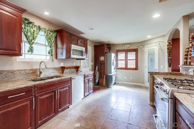 6398 Badger Lake Ave, San Diego CA: https://media.crmls.org/mediaz/c42d0f8d-a38b-47b0-ad77-6c686f38f156.jpg