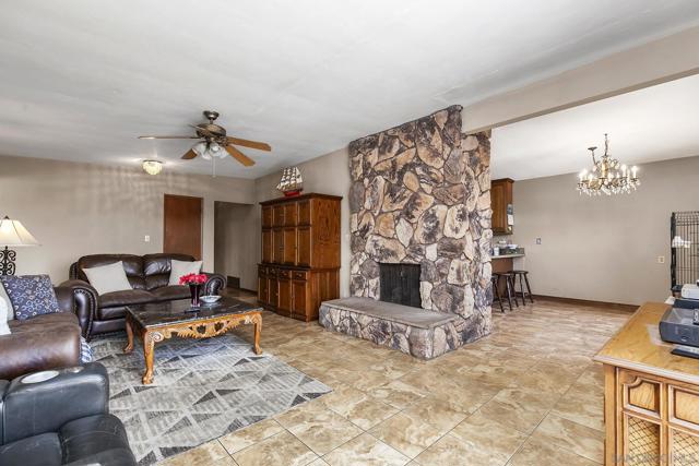 3428 Quimby St, San Diego CA: https://media.crmls.org/mediaz/c42ec128-3bfe-4e5f-8ad8-448f1168dc04.jpg