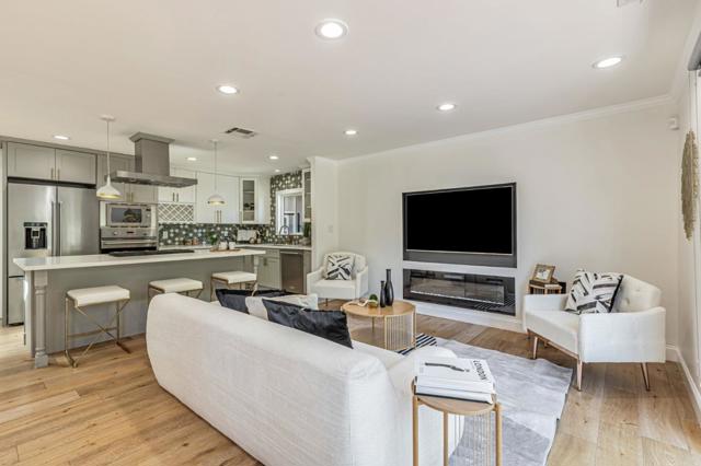 658 S Daniel Way, San Jose CA: https://media.crmls.org/mediaz/c430d5f0-1120-4b1a-a8ba-eae5faf2fccb.jpg