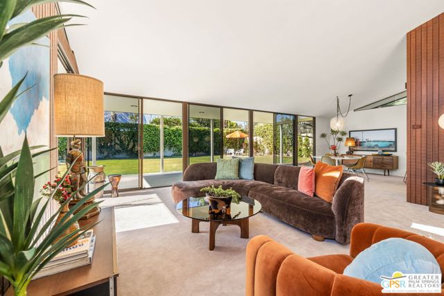 695 N Camino Real, Palm Springs CA: https://media.crmls.org/mediaz/c4310e2c-5570-4b35-8e44-38cfc87d0f18.jpg