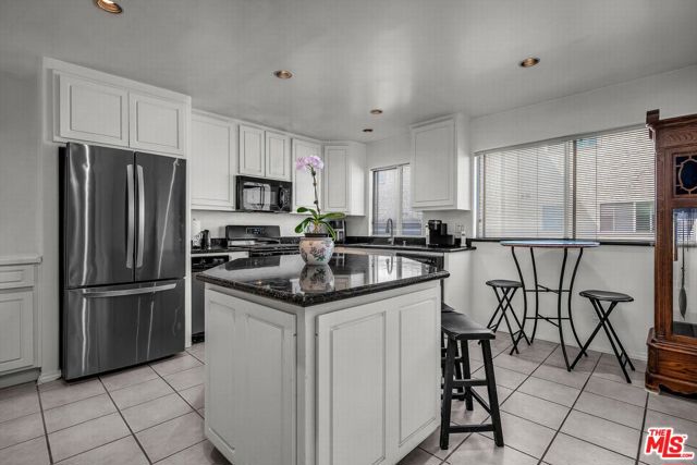 11260 Overland Avenue, 9D photo 7
