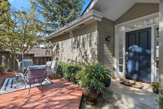 20578 3rd Street, Saratoga CA: https://media.crmls.org/mediaz/c4320806-3d1e-433e-94d2-b4f94a4f366f.jpg