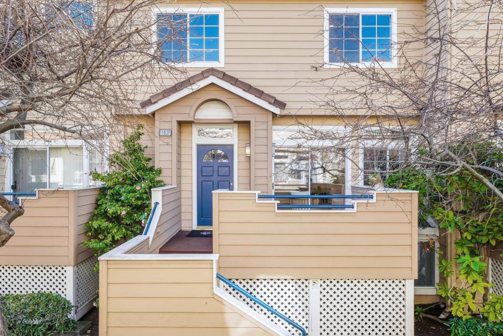 1163 La Rochelle Terrace #F