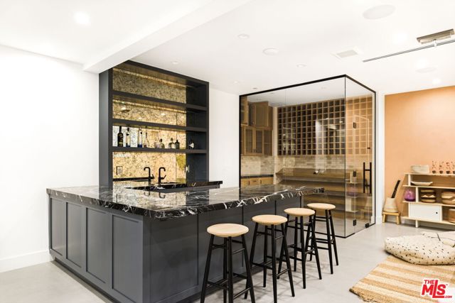 6310 Mirror Lake Drive, Los Angeles CA: https://media.crmls.org/mediaz/c4335037-05dd-4464-ab2e-f78f6ca0bdcc.jpg